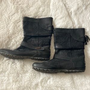 Black Merrell Boots size 10.5